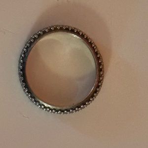 Pandora Ring